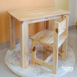 Mesa Infantil Pino c/ 1 silla (+6 años)